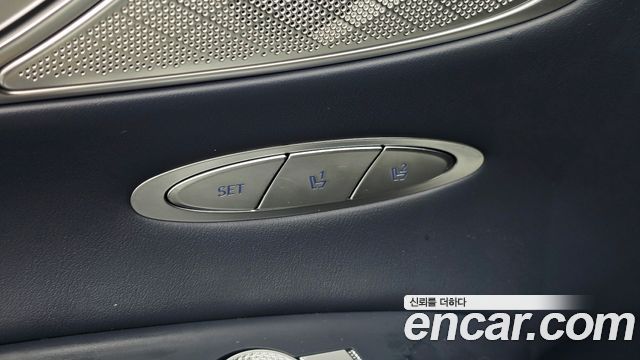 Genesis GV70 2.5T Gasoline 2WD 2025 — фото 17
