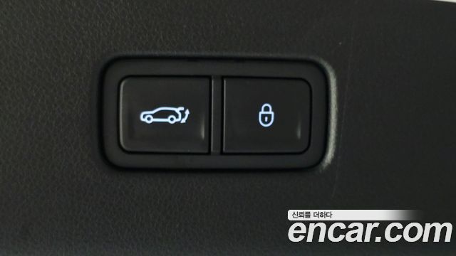 Genesis GV70 2.5T Gasoline 2WD 2025 — фото 19