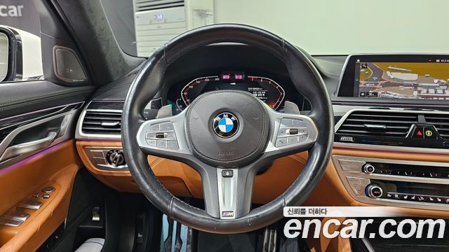 BMW 7 Series (G11) 740Li xDrive M Sport Package 2021 — фото 13