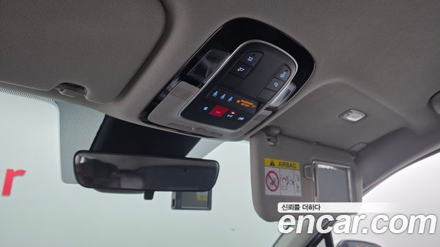 Hyundai Santa Fe Diesel 2.2 4WD Exclusive 2023 — фото 27