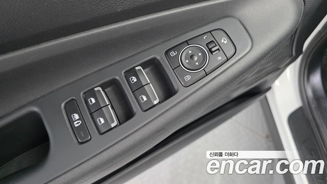 Hyundai Santa Fe Diesel 2.2 4WD Exclusive 2023 — фото 33