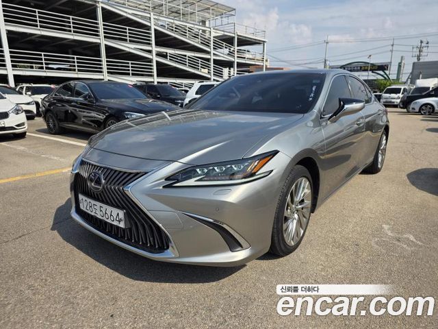 Lexus ES300h (VII) Executive 2020 — фото 3