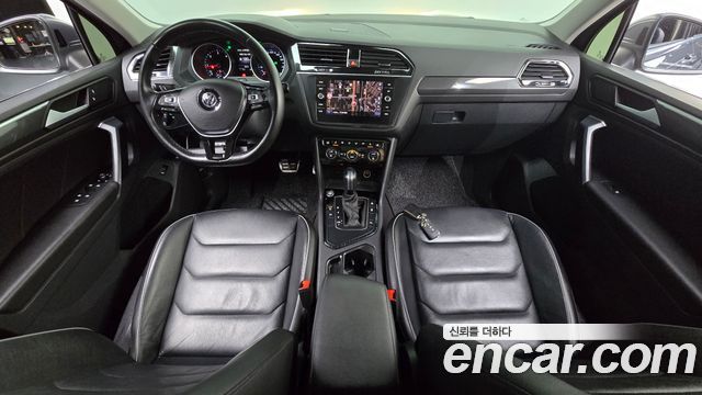 Volkswagen Tiguan (II) 2.0 TDI Premium 2020 — фото 7