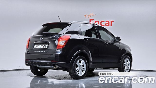KG Mobility (SsangYong) Korando C 2.0 CVT 2WD Deluxe 2015 — фото 2