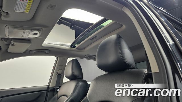 KG Mobility (SsangYong) Korando C 2.0 CVT 2WD Deluxe 2015 — фото 17