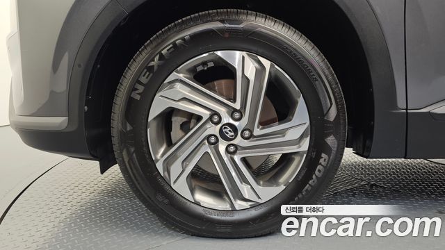 Hyundai Santa Fe Diesel 2.2 2WD Prestige 2021 — фото 5
