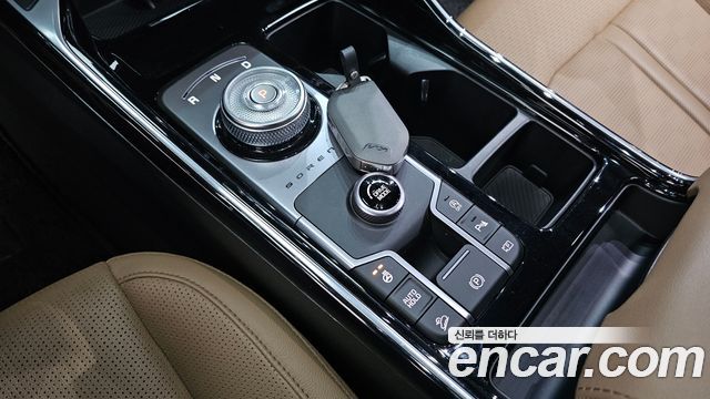 Kia Sorento (IV) Gasoline 2.5T 2WD Noblesse 2024 — фото 9