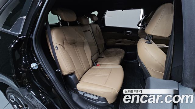 Kia Sorento (IV) Gasoline 2.5T 2WD Noblesse 2024 — фото 11