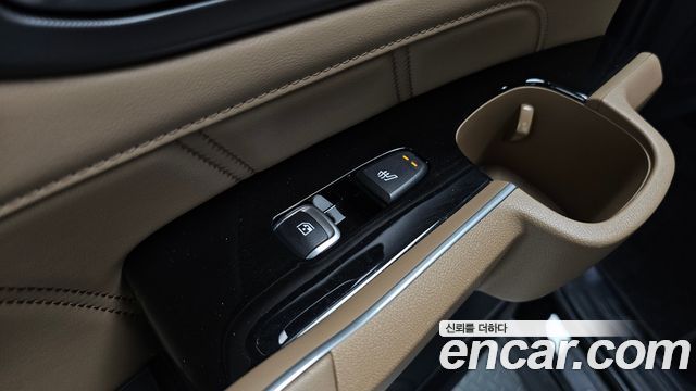 Kia Sorento (IV) Gasoline 2.5T 2WD Noblesse 2024 — фото 35