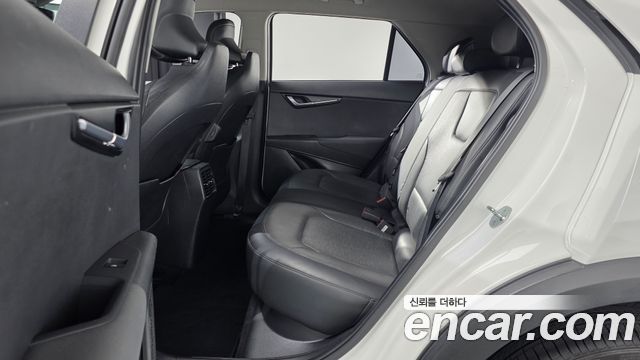 Kia Niro EV Air 2023 — фото 16