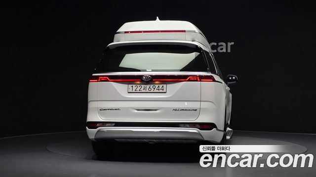 Kia Carnival (IV) Diesel 9-Seater Hi-Limousine Signature 2021 — фото 4