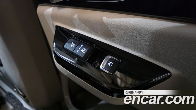 Kia Carnival (IV) Diesel 9-Seater Hi-Limousine Signature 2021 — фото 18