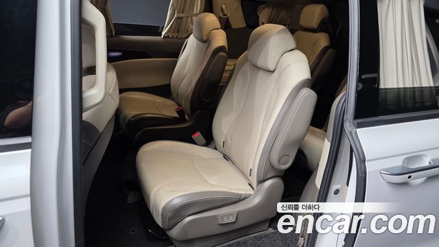 Kia Carnival (IV) Diesel 9-Seater Hi-Limousine Signature 2021 — фото 26