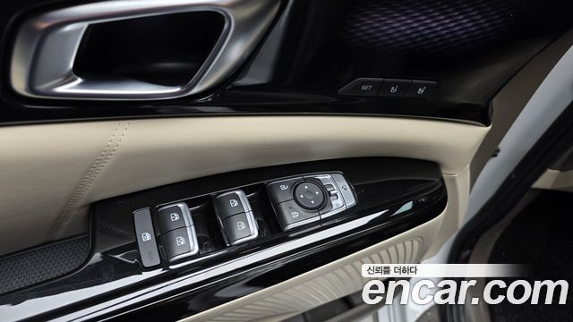Kia Carnival (IV) Diesel 9-Seater Hi-Limousine Signature 2021 — фото 31