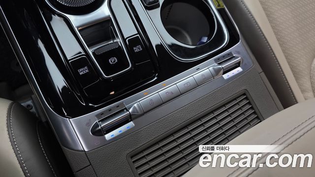Kia Carnival (IV) Diesel 9-Seater Hi-Limousine Signature 2021 — фото 32
