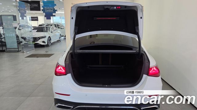 Mercedes-Benz E-Class (W214) E200 AMG Line 2026 — фото 17
