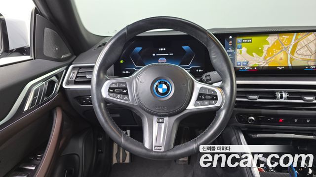 BMW i4 eDrive40 M Sports Pro 2022 — фото 13