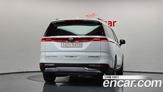 Kia Carnival (IV) Gasoline 7-Seater Noblesse 2021 — фото 4