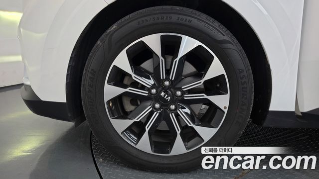 Kia Carnival (IV) Gasoline 7-Seater Noblesse 2021 — фото 5