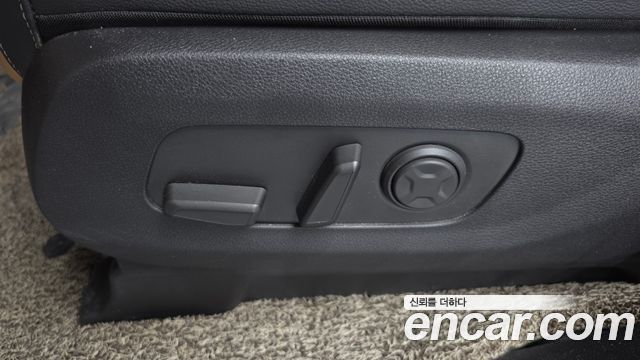 Kia Carnival (IV) Gasoline 7-Seater Noblesse 2021 — фото 30