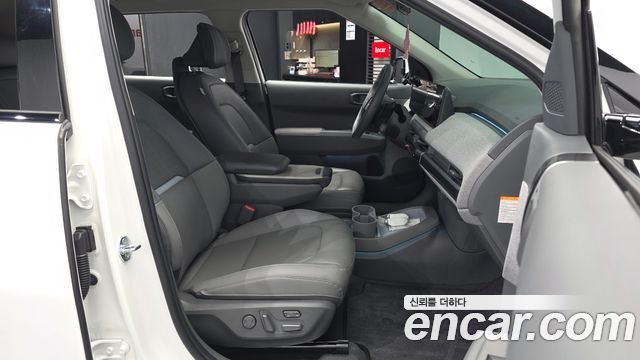 Kia EV3 Standard 2WD Earth 2025 — фото 11