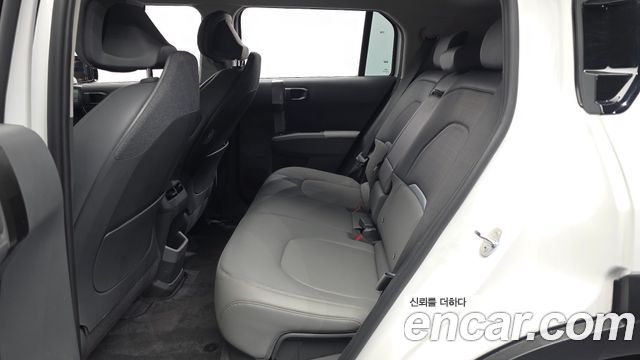 Kia EV3 Standard 2WD Earth 2025 — фото 26