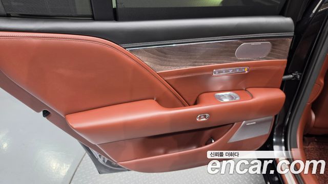 Genesis G90 (RS4) Gasoline 3.5 Turbo AWD 2022 — фото 31