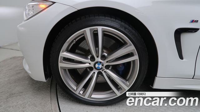 BMW 4 Series (F32) 428i M Sport Convertible 2016 — фото 5