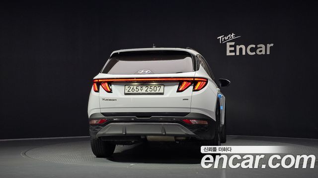 Hyundai Tucson (NX4) Diesel 2.0 4WD Inspiration 2022 — фото 4