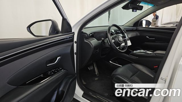 Hyundai Tucson (NX4) Diesel 2.0 4WD Inspiration 2022 — фото 10