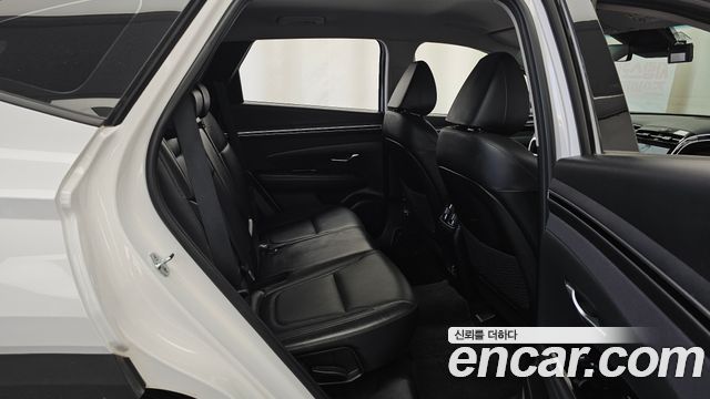 Hyundai Tucson (NX4) Diesel 2.0 4WD Inspiration 2022 — фото 12