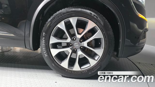 Renault Korea QM6 Diesel 4WD RE Signature 2017 — фото 21