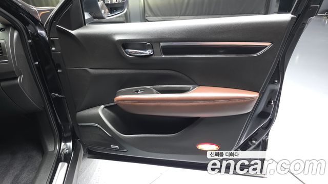 Renault Korea QM6 Diesel 4WD RE Signature 2017 — фото 24
