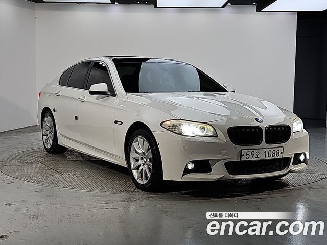 BMW 5 Series (F10) 528i xDrive 2013 — фото 2