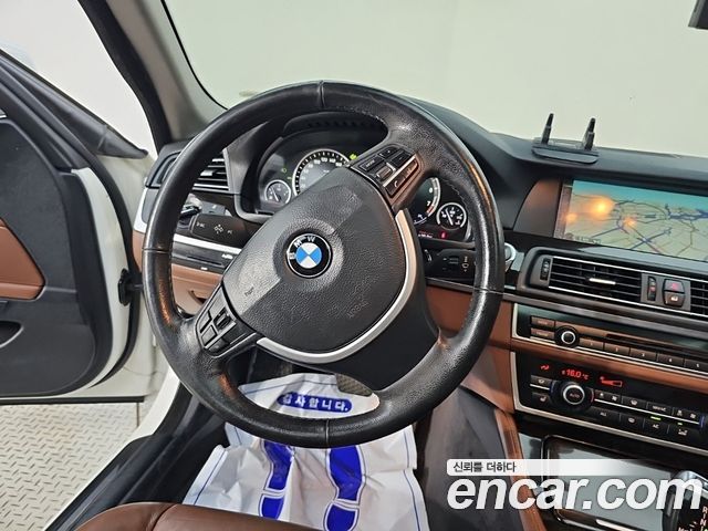 BMW 5 Series (F10) 528i xDrive 2013 — фото 9