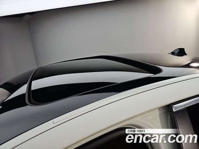 BMW 5 Series (F10) 528i xDrive 2013 — фото 17