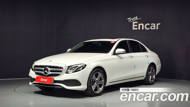 Mercedes-Benz E-Class (W213) E220d Avantgarde 2019 — фото 1