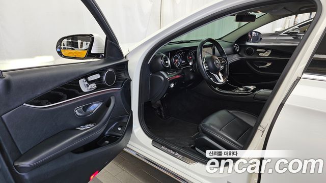 Mercedes-Benz E-Class (W213) E220d Avantgarde 2019 — фото 10