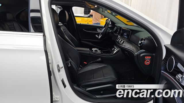 Mercedes-Benz E-Class (W213) E220d Avantgarde 2019 — фото 11