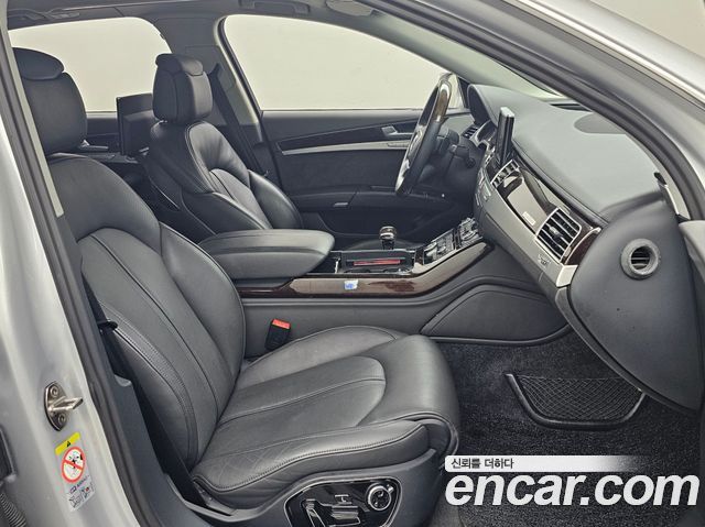Audi A8 4.0 TFSI Quattro LWB D4 2014 — фото 10