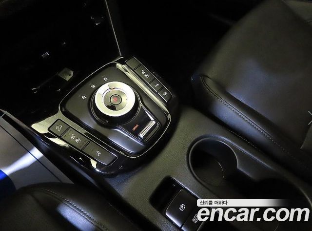 Kia Seltos Gasoline 2.0 2WD Signature 2024 — фото 16
