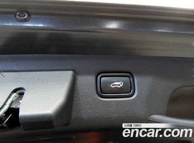 Kia Seltos Gasoline 2.0 2WD Signature 2024 — фото 21