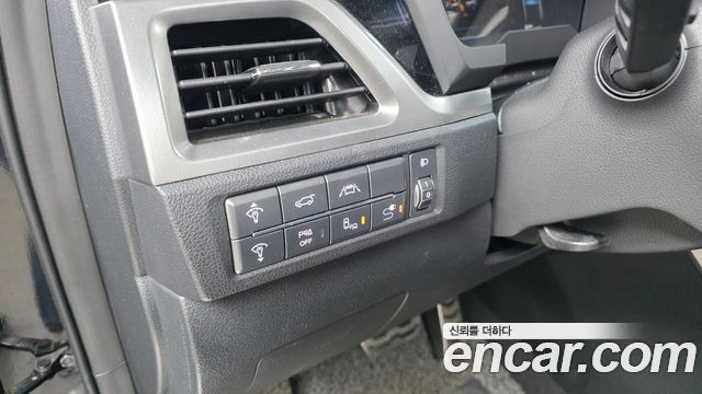 KG Mobility (SsangYong) Beautiful Korando Gasoline 1.5 2WD C7 2022 — фото 19