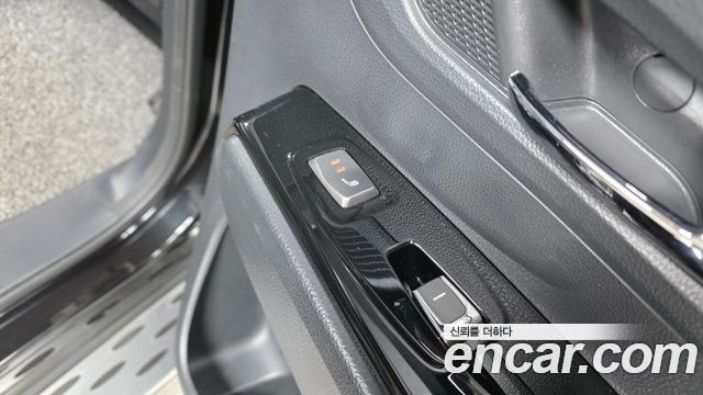 KG Mobility (SsangYong) Beautiful Korando Gasoline 1.5 2WD C7 2022 — фото 27