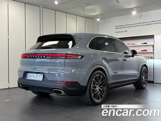 Porsche Cayenne (PO536) 3.0 E-Hybrid 2025 — фото 2