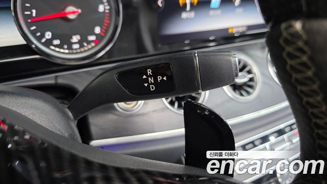 Mercedes-Benz E-Class (W213) E220d Cabriolet 2018 — фото 9