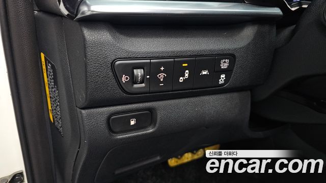 Kia Niro 1.6 HEV Prestige 2021 — фото 18