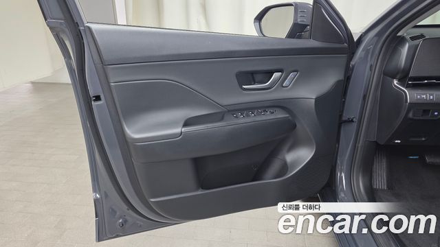 Hyundai Kona Electric (SX2) Long Range Premium 2025 — фото 24