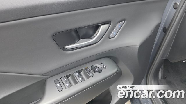Hyundai Kona Electric (SX2) Long Range Premium 2025 — фото 28
