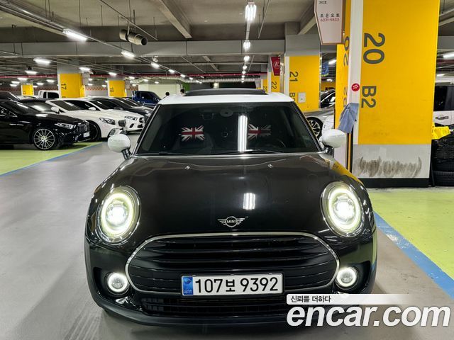 MINI Cooper Clubman Standard 2nd 2020 — фото 2